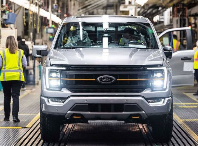 оƬȱӰ ʱͣF-150ڶ