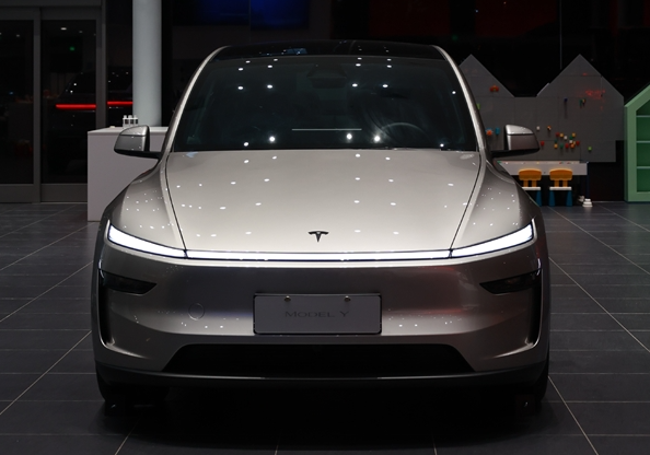 33.9Ԫ ӳ˹Model Y Lȫ